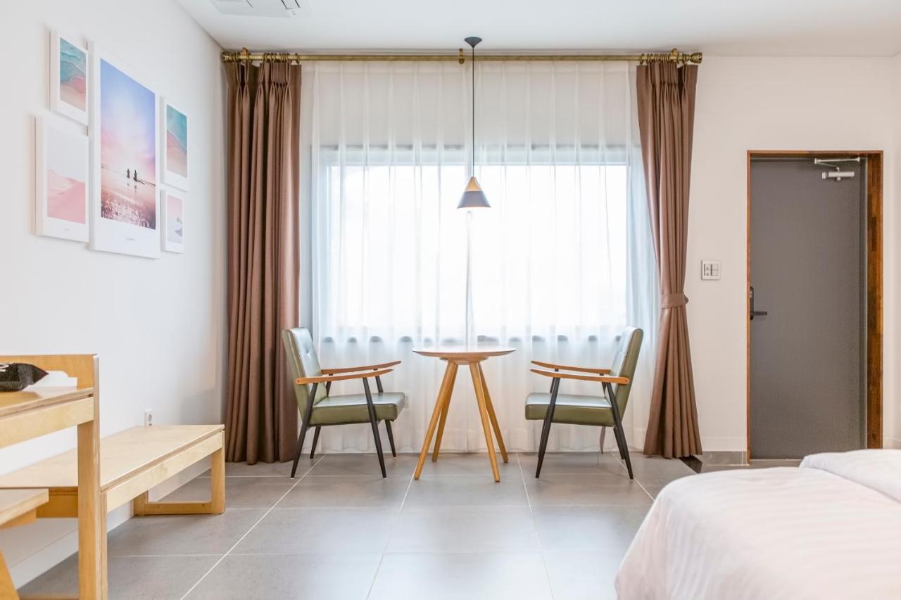 Lunamar Pension Csedzsu Kültér fotó